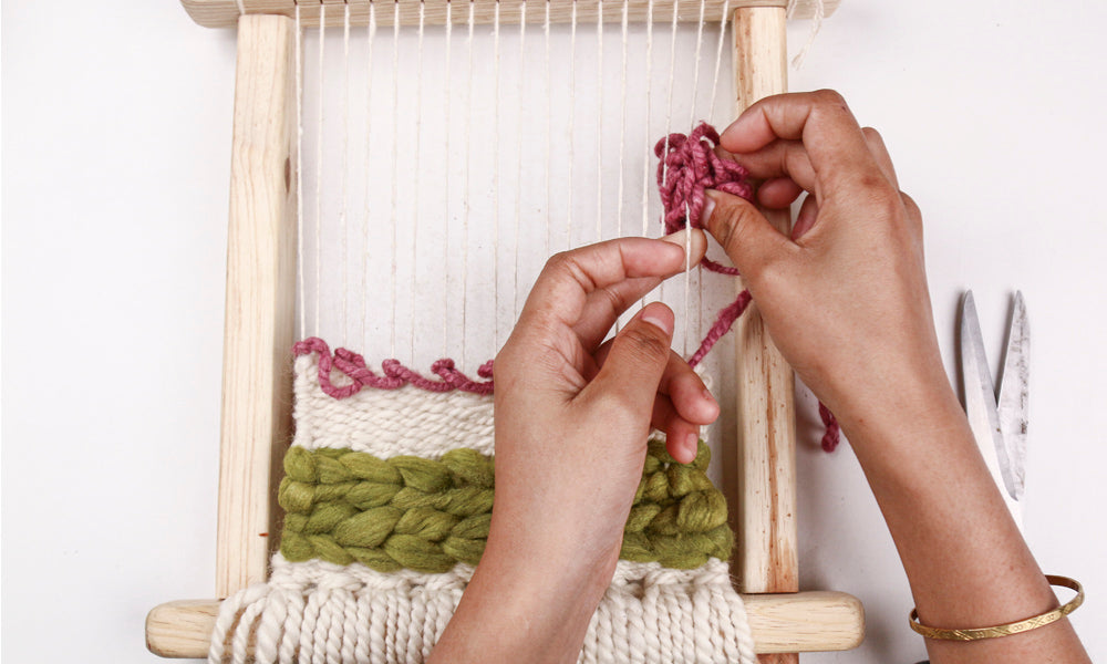 5 Tapestry Weaving Patterns and Techniques for Beginners โ Muezart India