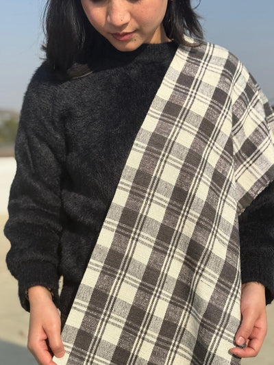 Nari Tartan Scarf