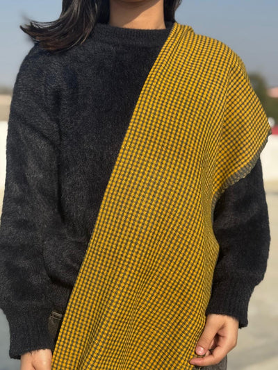 Nari Tartan Scarf