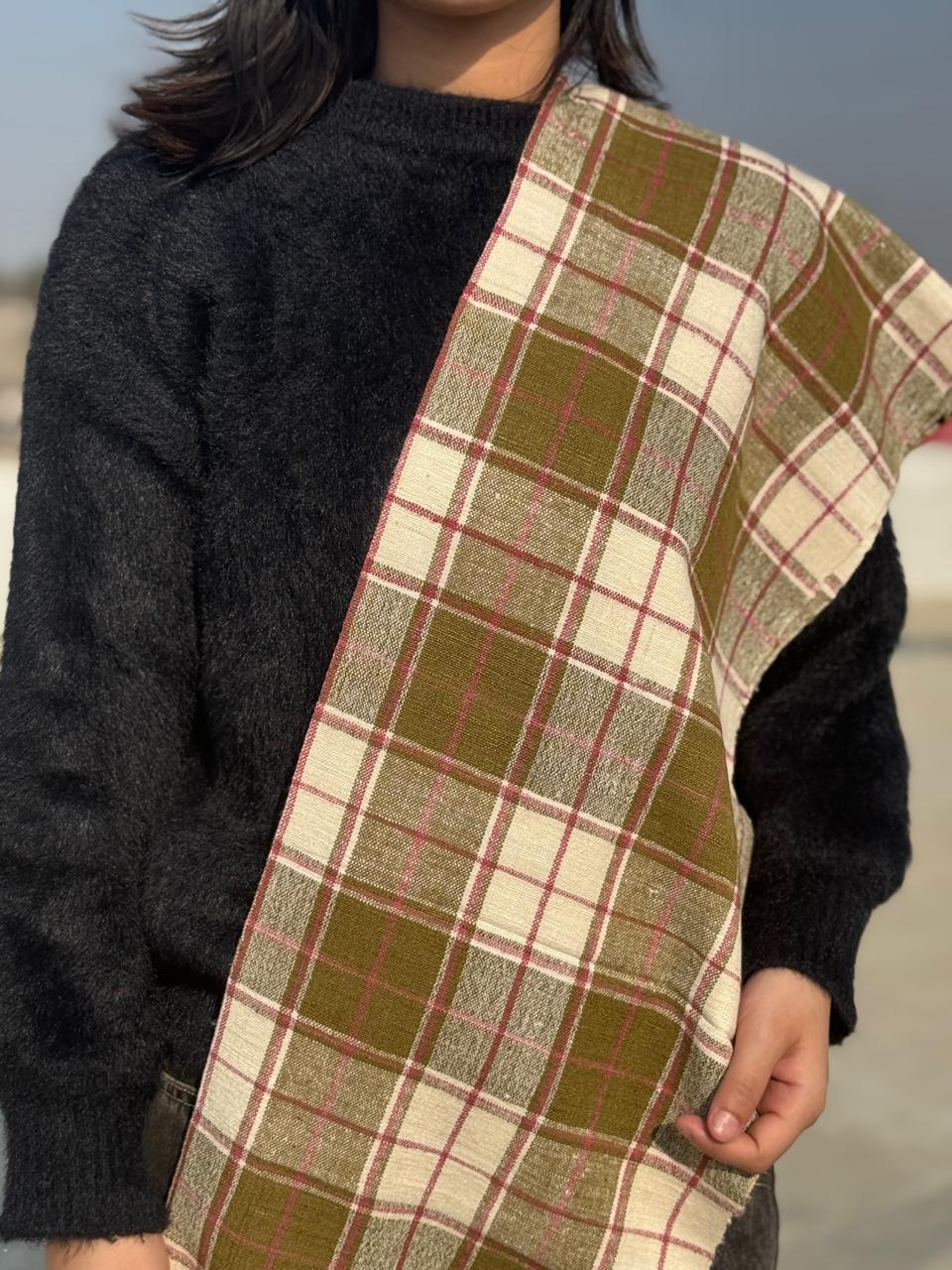Nari Tartan Scarf