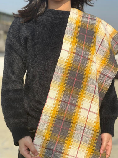 Nari Tartan Scarf