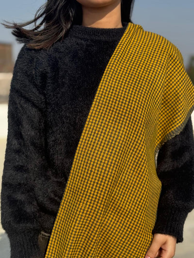 Nari Tartan Scarf