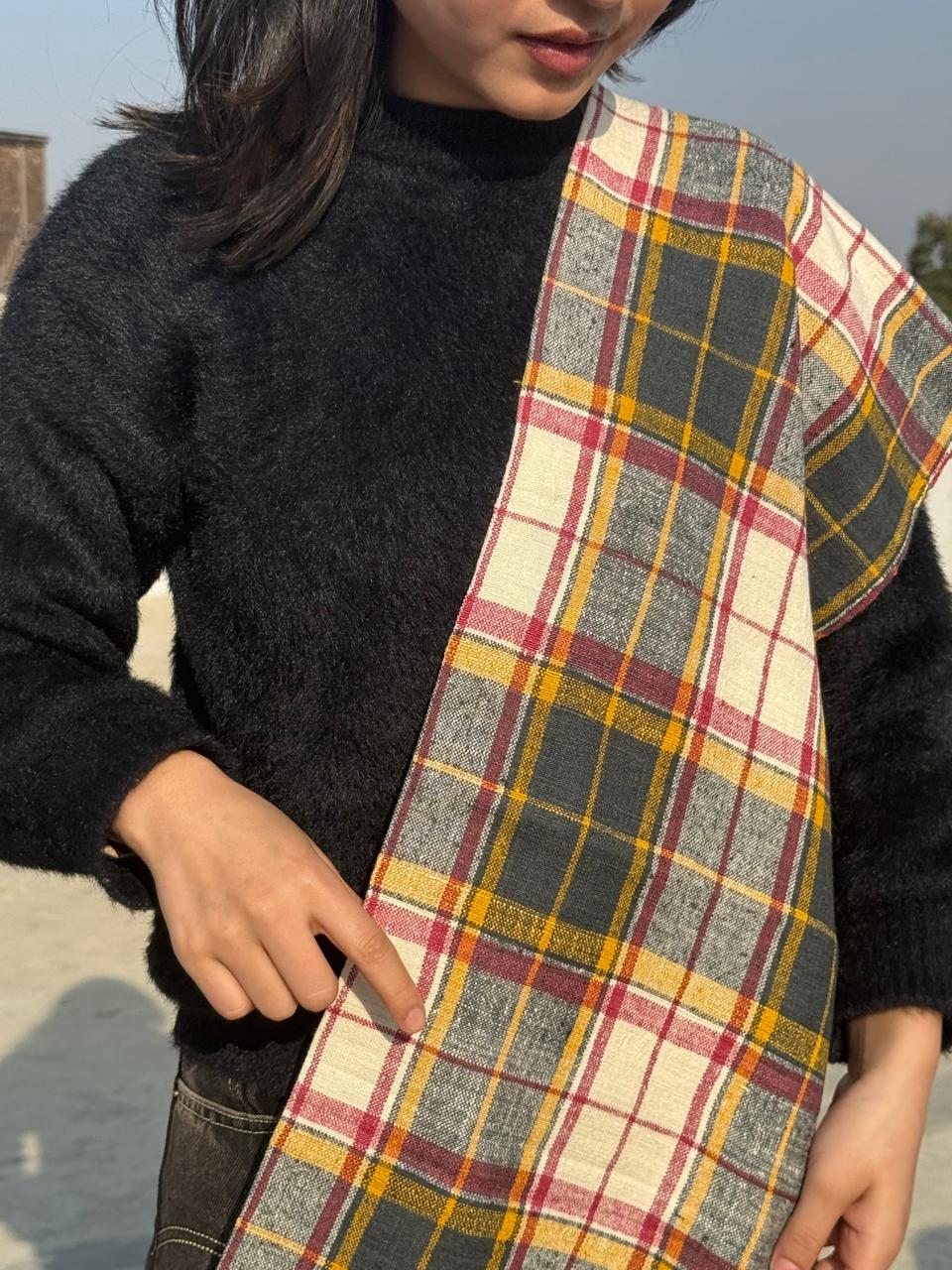 Nari Tartan Scarf