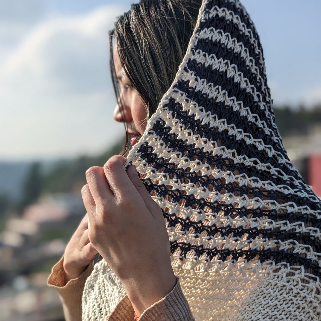 Trellis Knitted Wrap - Knitting Pattern