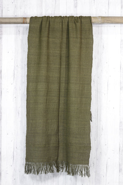 A Beautiful Green Eri Silk Scarf For Women - Buy Best Silk Scarf For Women